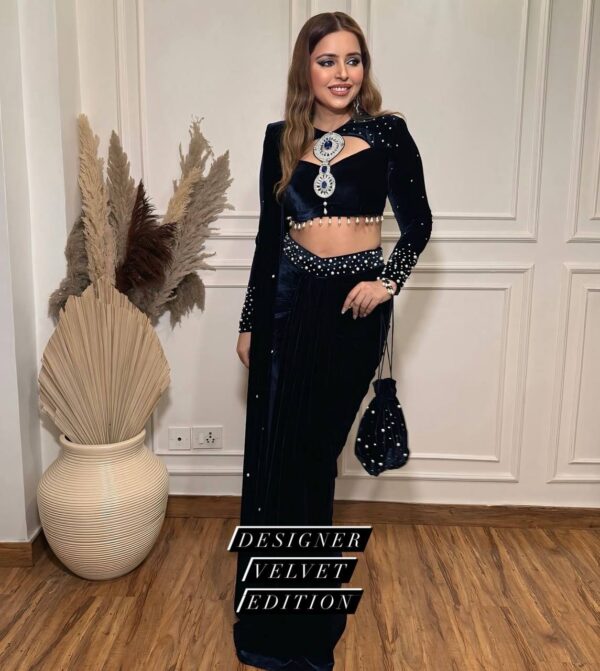 👑 Royal Velvet Pearl-Work Drape Saree Set with Designer Blouse & Batwa Bag ✨