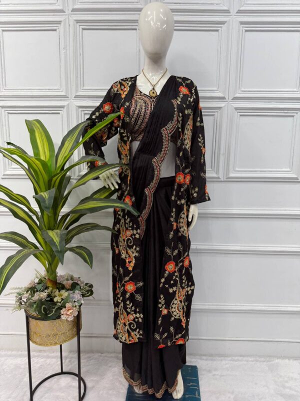 🌟 GlamVibe Indo-Western Drape Saree Set with Heavy Embroidered Koti & Blouse ✨🥻