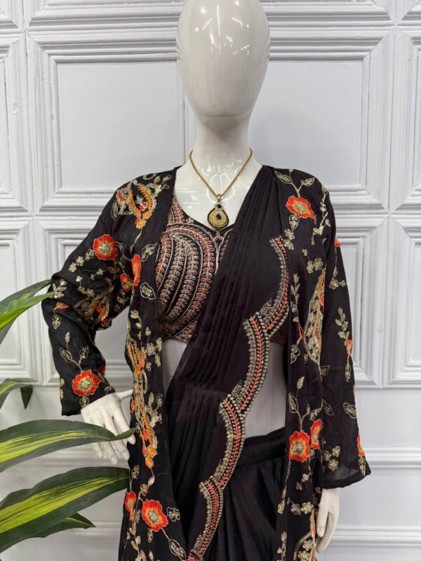 🌟 GlamVibe Indo-Western Drape Saree Set with Heavy Embroidered Koti & Blouse ✨🥻