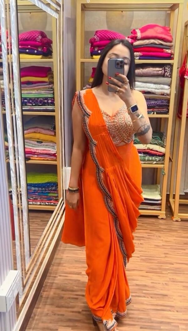 🌟 GlamVibe Indo-Western Drape Saree Set with Heavy Embroidered Koti & Blouse ✨🥻