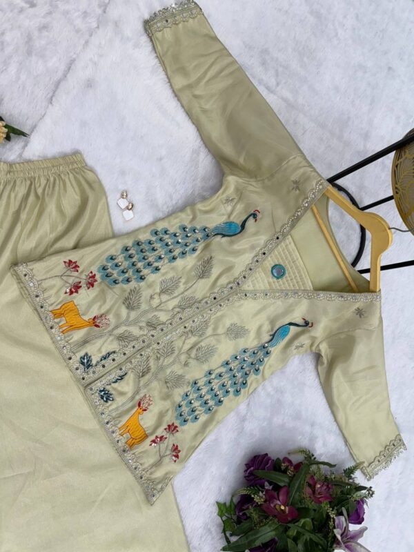 ✨ Royal Peacock Mirror-Work Co-Ord Set with Palazzo – Exclusive Embroidered Style 🦚👖