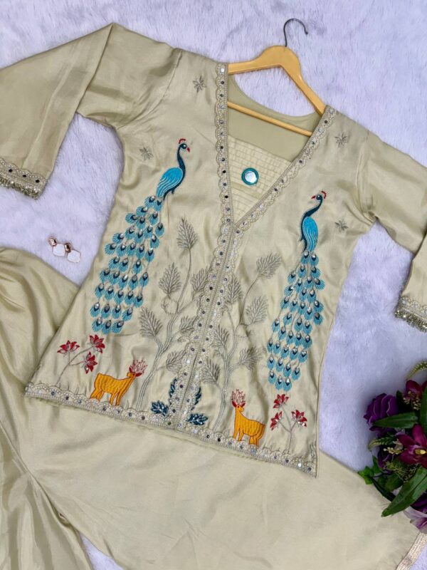 ✨ Royal Peacock Mirror-Work Co-Ord Set with Palazzo – Exclusive Embroidered Style 🦚👖