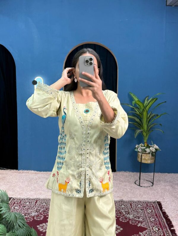 ✨ Royal Peacock Mirror-Work Co-Ord Set with Palazzo – Exclusive Embroidered Style 🦚👖