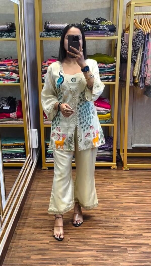 ✨ Royal Peacock Mirror-Work Co-Ord Set with Palazzo – Exclusive Embroidered Style 🦚👖