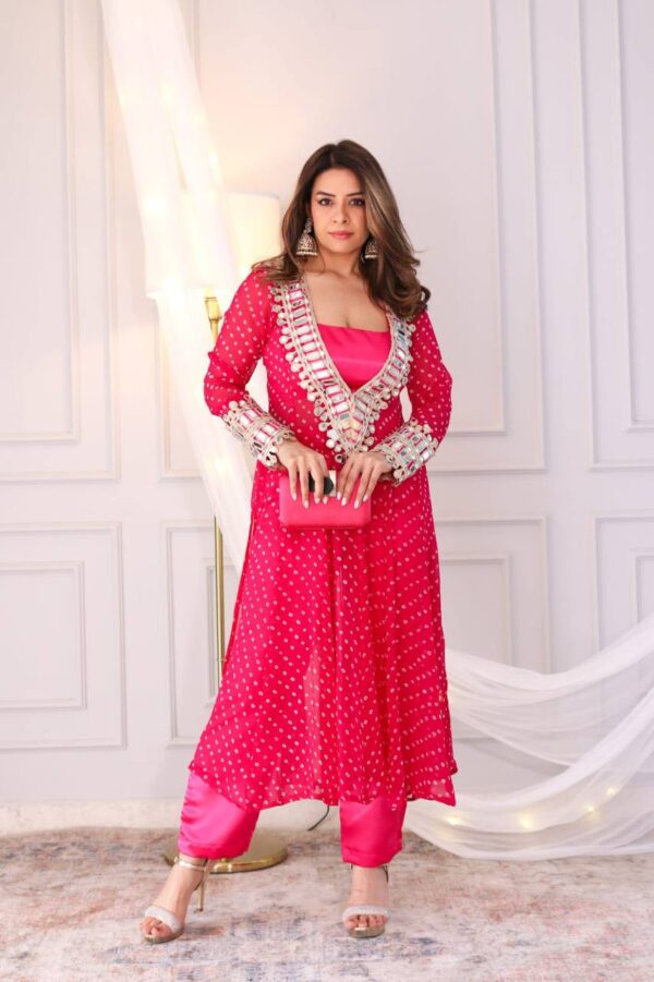 ✨ GlamShine Mirror Work Indo-Western 3-Piece Set – Kurti, Pant & Blouse Combo 👗💫