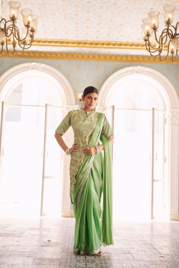 👑 Pastel Glam Chinon Ready-to-Wear Saree Set with Heavy Embroidered Blouse ✨