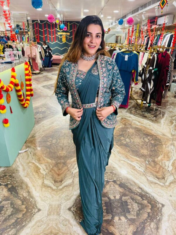 ✨ Zip & Slay! Indo-Western Drape Saree Set with Embroidered Jacket & Belt (6 Stunning Colors) 💃